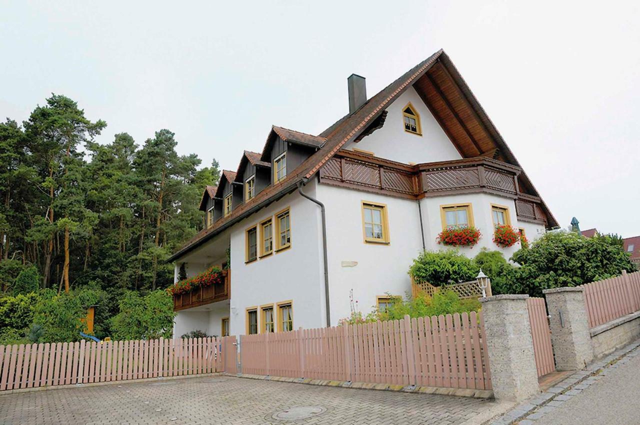 Ferienwohnungen Lehner Mitteleschenbach Bagian luar foto
