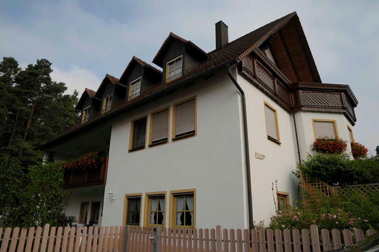Ferienwohnungen Lehner Mitteleschenbach Bagian luar foto
